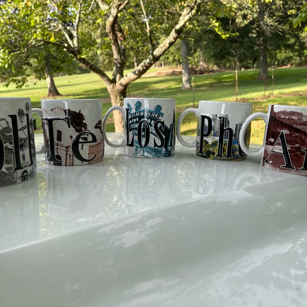 America Coffee Mugs! Large with Great colors and details! 5 total!